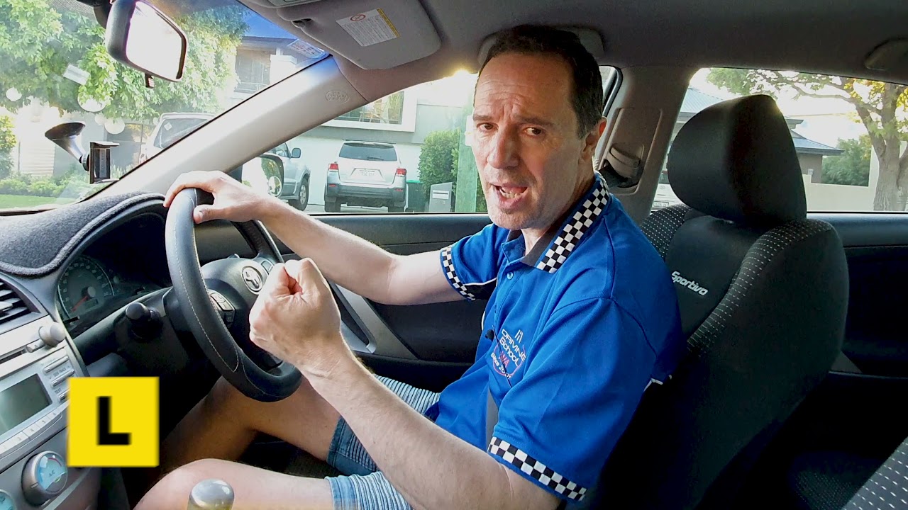 PASS your driving test using 60 seconds trick (SO SIMPLE)