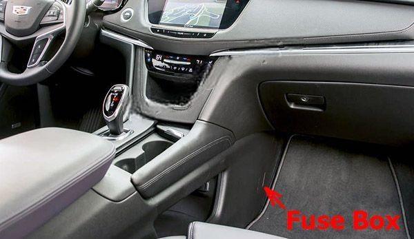 cadillac xt5 2017 2022 fuse layout 1 2024 11 22 13 21 11