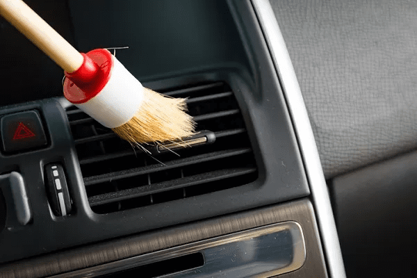 cleaning vents with a detailing brush step 1