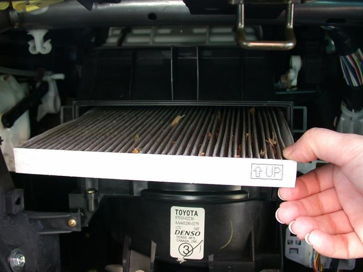 how to change the cabin air filter in a toyota step 6