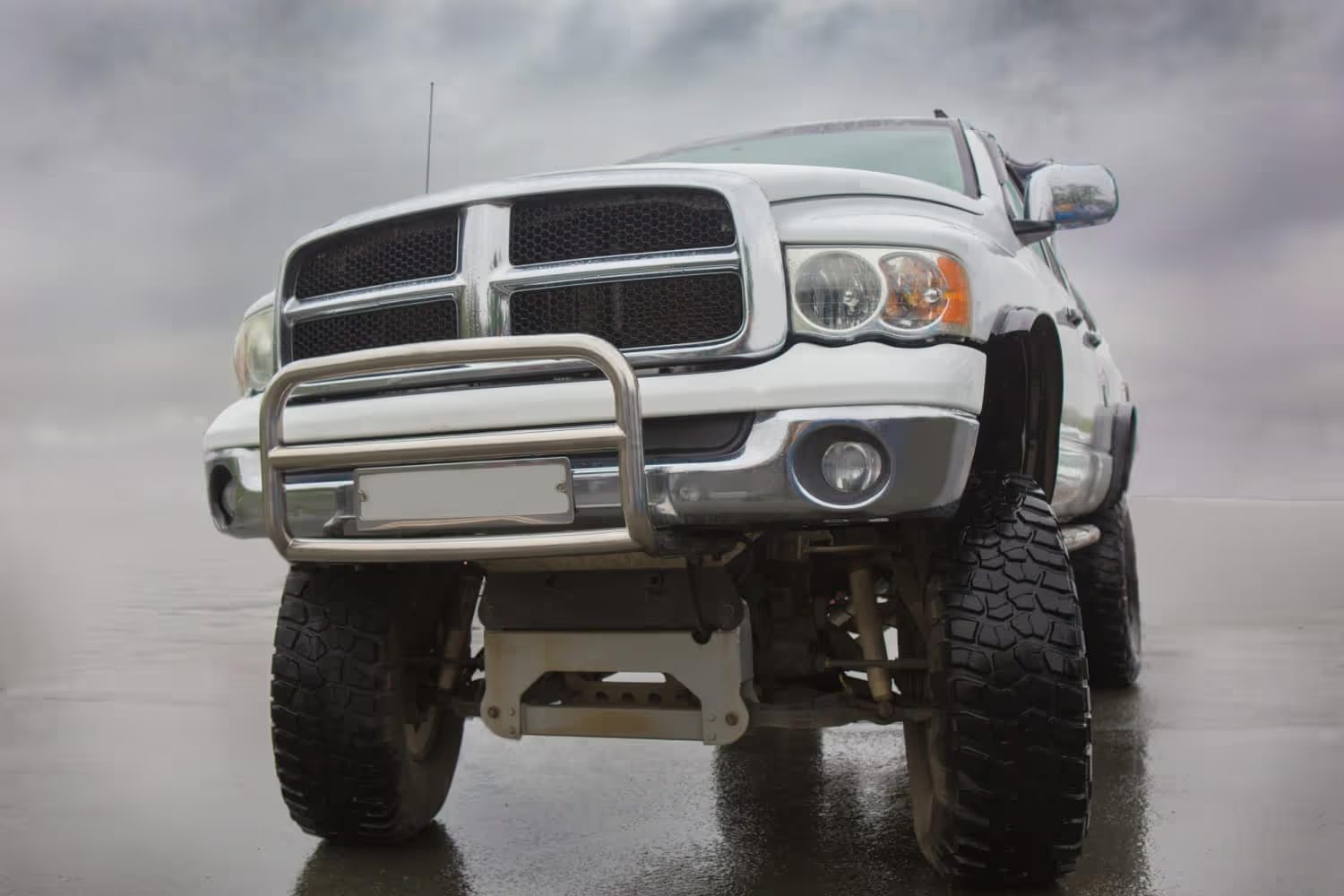 how to lift a truck without voiding the warranty