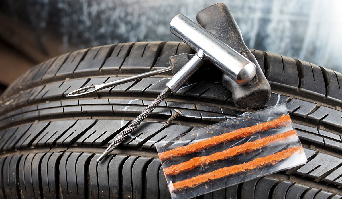 flat car tire repair kit, tire plug repair kit for tubeless tire