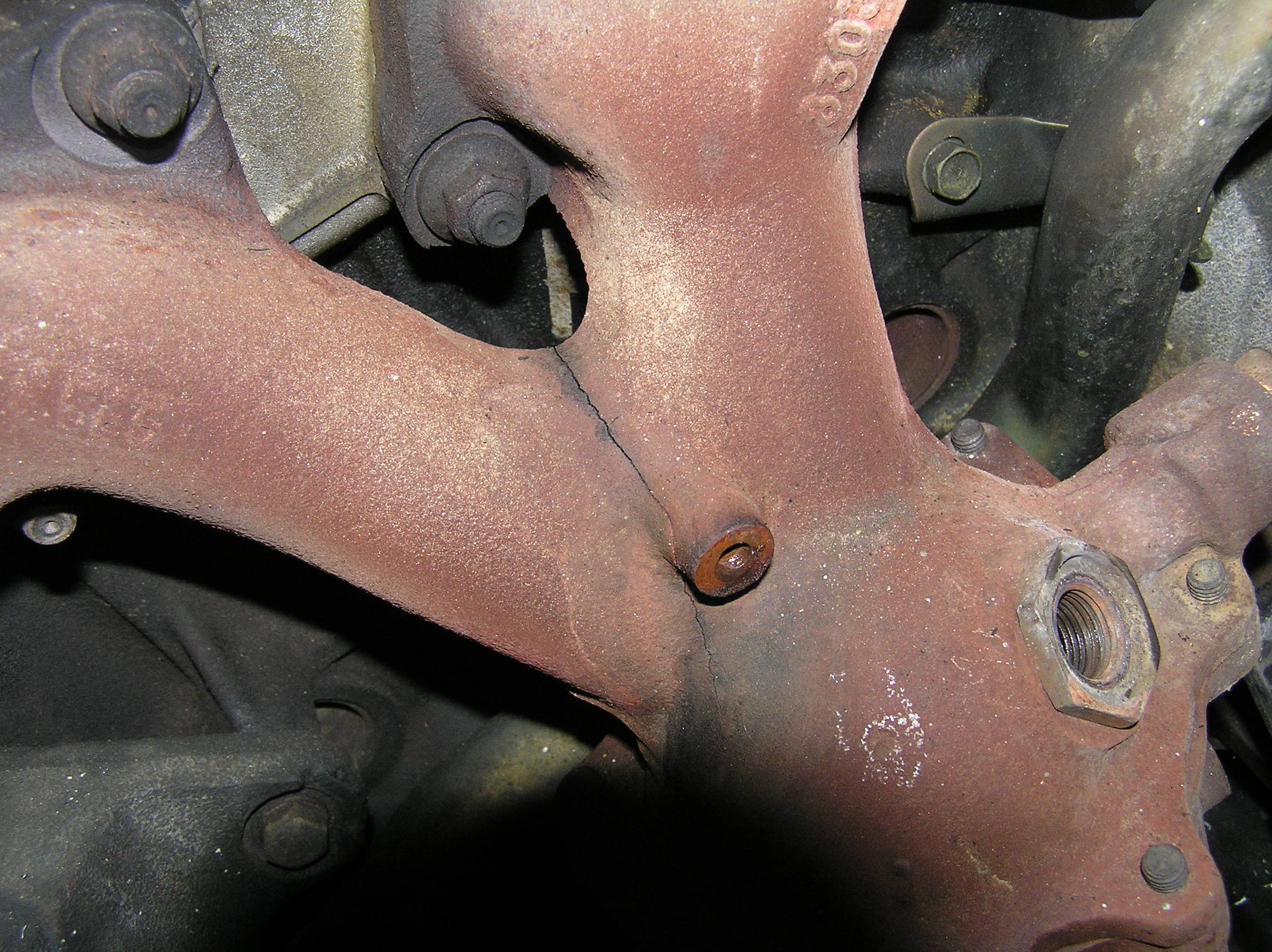welding a cracked exhaust manifold a detailed guide