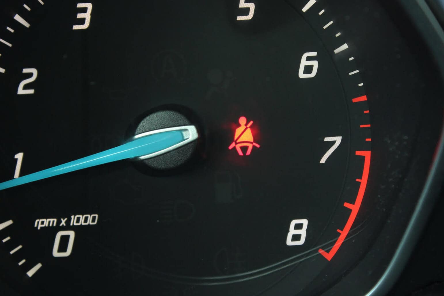 why your seatbelt warning light is on (and how to fix it)